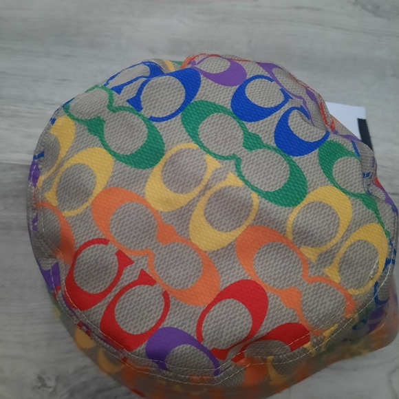 Coach Rainbow Signature Bucket Hat - Picture 4 of 8